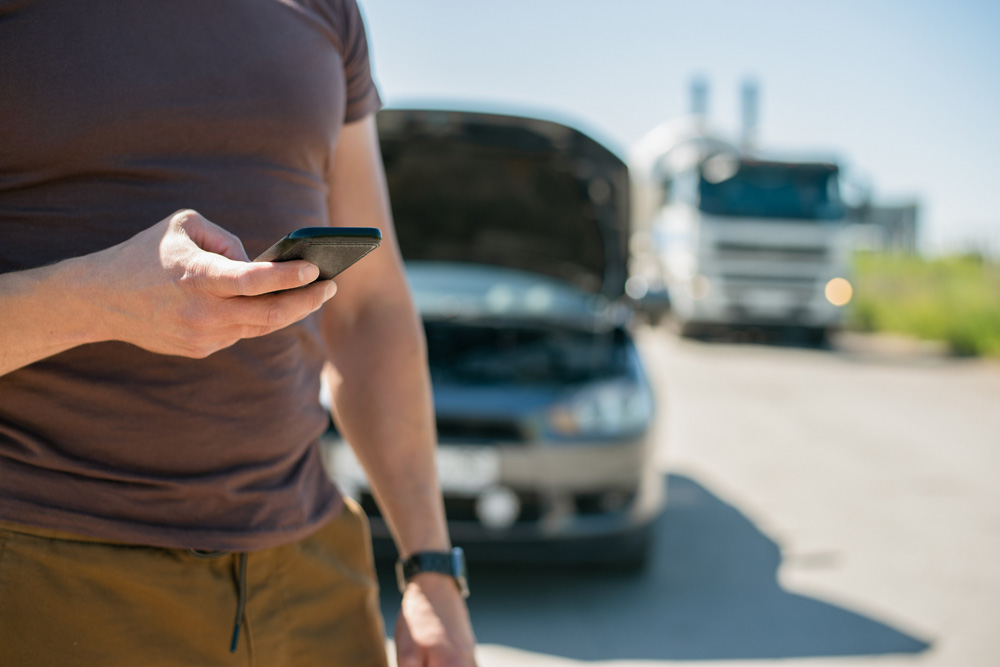 Is the Truck Driver Always Responsible for a Florida Truck Accident? - McPherson & Thomas, PA