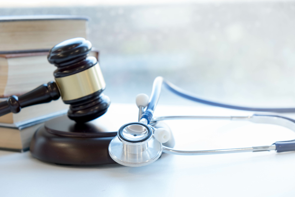What to Know Before Filing a Medical Malpractice Claim in Florida - McPherson & Thomas, PA