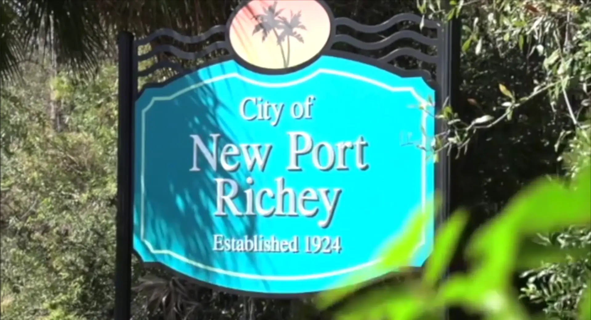 Big welcoming banner for City of New Port Richey