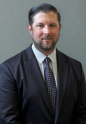 ian-thomas